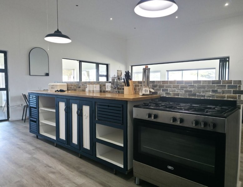 4 Bedroom Property for Sale in C Place Eastern Cape
